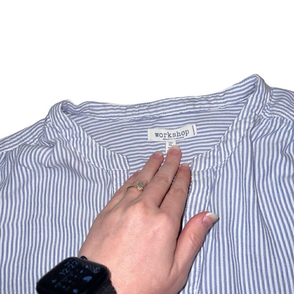 WORKSHOP Blue & White Striped V-Neck Long Sleeve Light Weight Blouse Size 1X - Picture 4 of 7